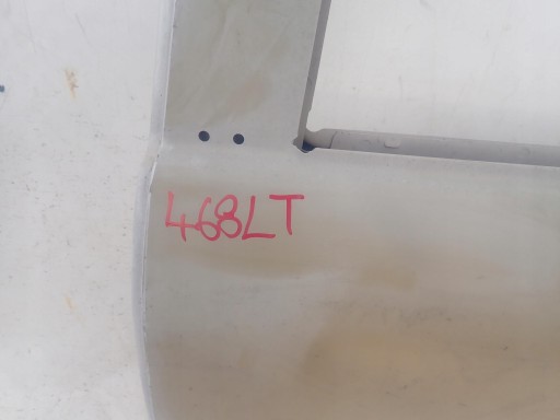 SKODA FABIA and 98-05 HB door left rear part rear.
