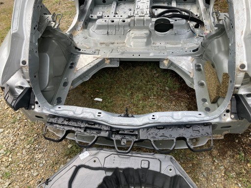 RM4PT - Renault Megane IV HB усиление заднего ремня.