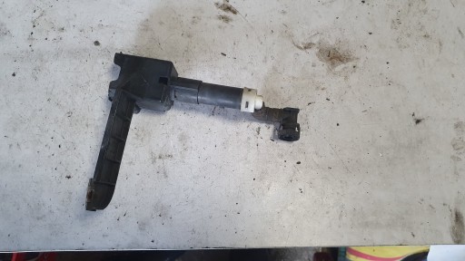 Омивач лампи правий Lexus IS II 78535