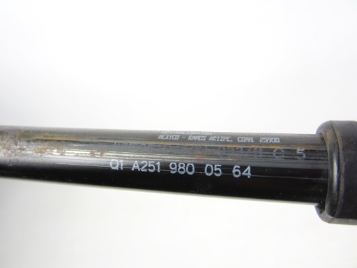 damper bonnets left Mercedes W251 R-klasa LIFT