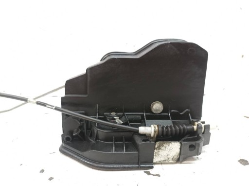 lock door right front E63 7167068 Bmw Seria 6 II (2003-2010) E63/64