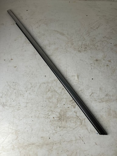 moulding dust door right front C4 PICASSO II CHROM 9677090880 #25