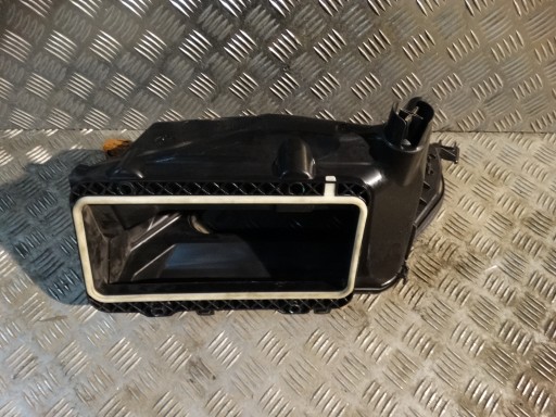 Gehäuse Zufuhr Luftführung Luftansaugschlauch AUDI GT TAYCAN 1