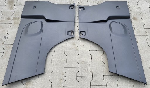 769015444R - TRAFIC III VIVARO B 14^ БЕКОН ЛЕВЫЙ ЗАДНИЙ