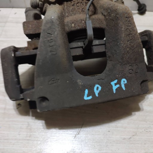 caliper brake front front side left Jaguar F-Pace HK832B557AD