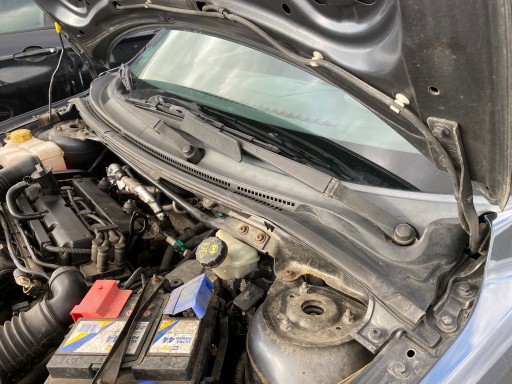 Mazda 2 1 and FL 02-07 torpedo