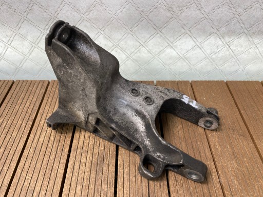 VW T5 03-09 1.9 TDI holder holder engine mount 7H0199343 original
