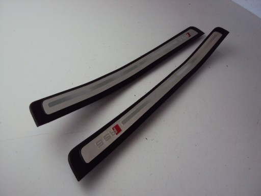 8T0853373 - Бічні спідниці AUDI A5 RS5 COUPE 2007-комплект