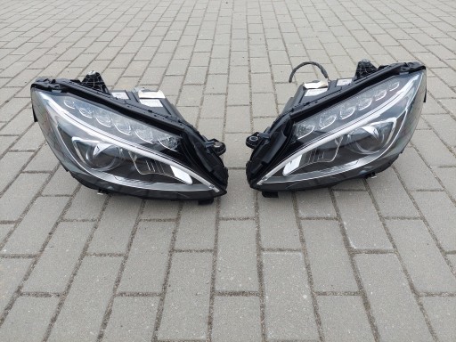 light front front left A2059062704 right A2059062804 LED MERCEDES C W205