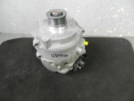 Audi a8 d5 4n0 17- генератор 4n0903028p