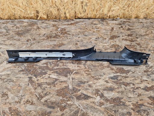 moulding threshold left PODSWIETLANA VW TIGUAN II R LINE 5NA853369