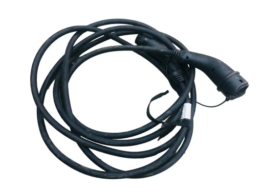 PORSCHE TAYCAN 9J1 ЗАРЯДНИЙ КАБЕЛЬ 4N0971675C