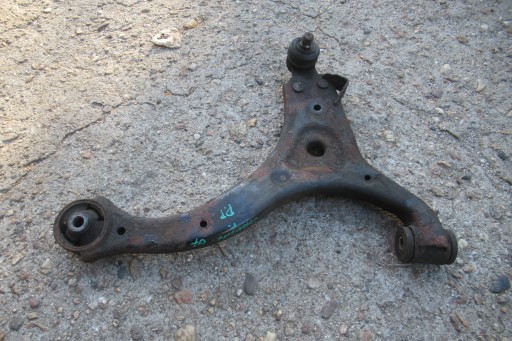KIA CARNIVAL II 2.9 CRDI arm right front