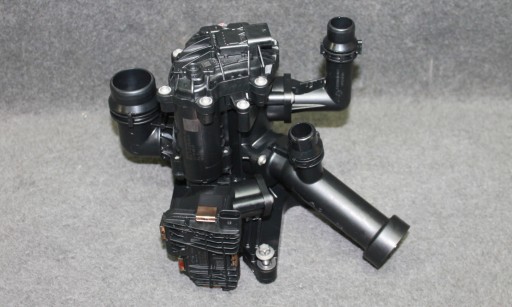 BMW G20 G30 G11 G14 G05 G07 4.0i B58B30C modul ZARZADZANIA CIEPLEM 8642559