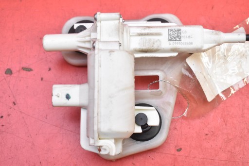 Micro moteur DOCIAG du capot Porte coffre hayon A0999068600 MERCEDES E-KLASA W213 KOMBI