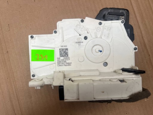 AUDI A7 4K8 lock door left rear part 4K0839015P original !