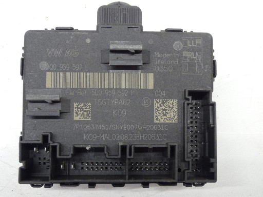 module door front right VW AUDI 5Q0959592L