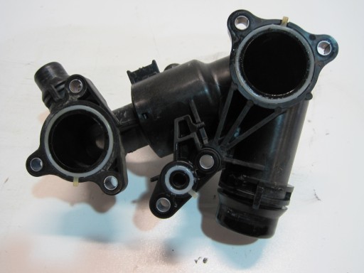 abdeckung gehäuse des thermostats BMW X6 G06 3,0D 8596115