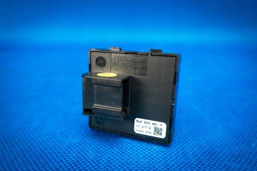switch windows rear part Audi Q8 4M8 8W0959851F