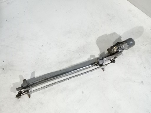 Volvo V50 wiper mechanism front