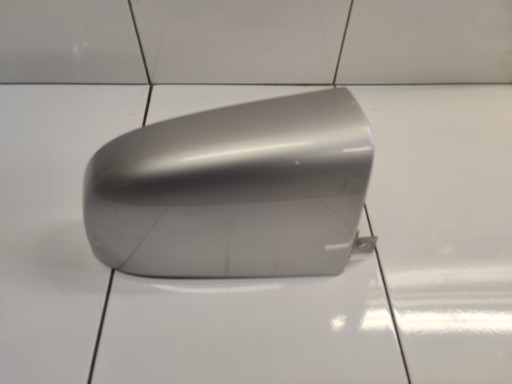 RENAULT TRAFIC III OPEL VIVARO corner upper left rear part SREBRNY 903903330R