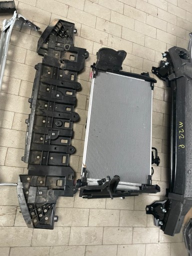 front bumper bonnet radiator lights MAZDA 2 HYBRID 2024R as new 089