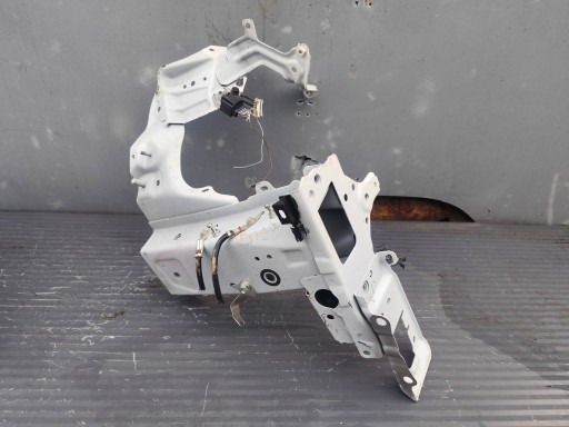 TOYOTA YARIS IV Radhaus Längsträger vorne links