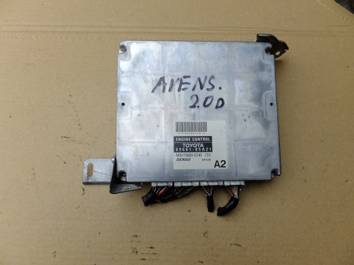 control unit of the engine toyota avensis t25 2,2 d4d 89661-05A21 175800-8340