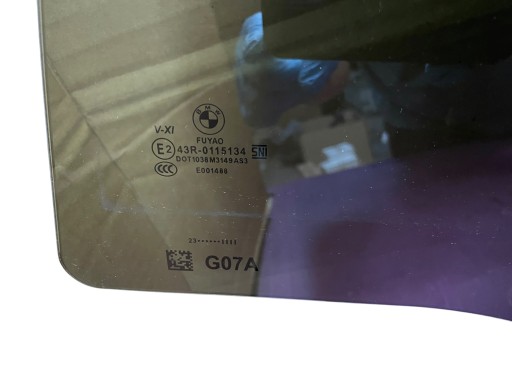 window rear part left PODWOJNA AKUSTYCZNA CIEMNA BMW X7 G07 2023R