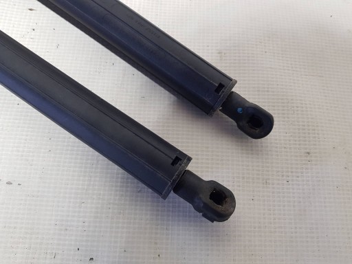 SILOWNIKI bonnet boot Komplet Mercedes ML W164 1647400345
