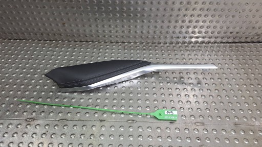 fedél fedél TUNELU SRODKOWEGO jobb 9502525 BMW G80 G82