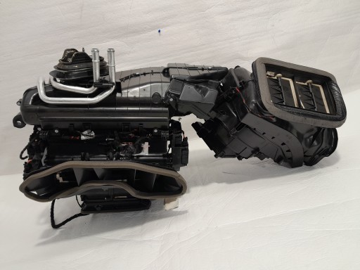 AUDI A4 B9 LIFT heater 8W1820005BD