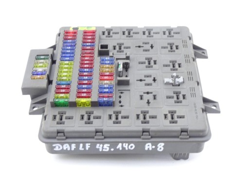 Daf lf 45 55 06-13 e4/5 блок предохранителей adblue 7421082089