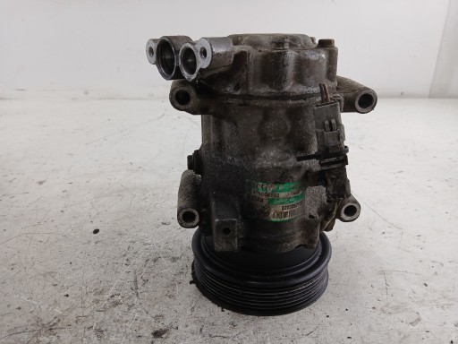 RENAULT CLIO III 1.2 kompresor klimatizaci 8200357173