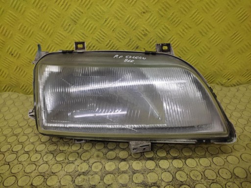 VW SHARAN and REFLEKTOR light right front