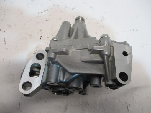Ölpumpe LEXUS UX UX250 1,8HYB 19A2404048
