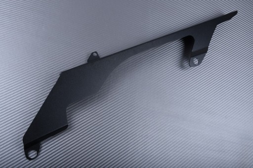 GUICHAIY6A - защита цепи YAMAHA YZF R1 2004-2008 Черный