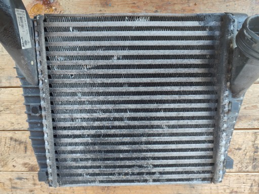 VW TOUAREG és 2.5 TDI 05r intercooler 7L0145803A