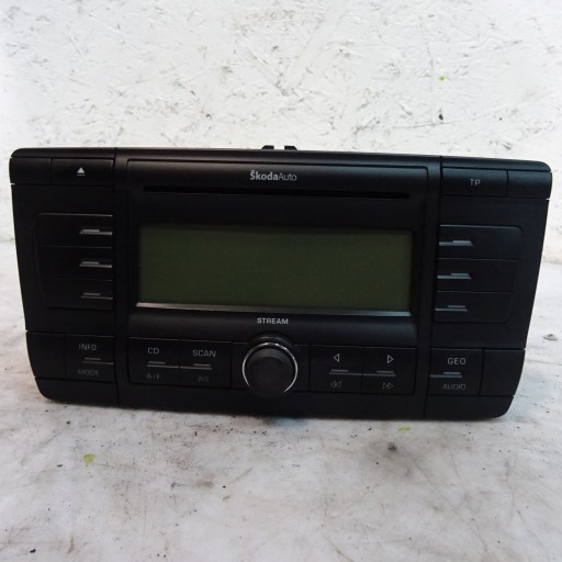 SKODA OCTAVIA II RADIO 1Z0035161A