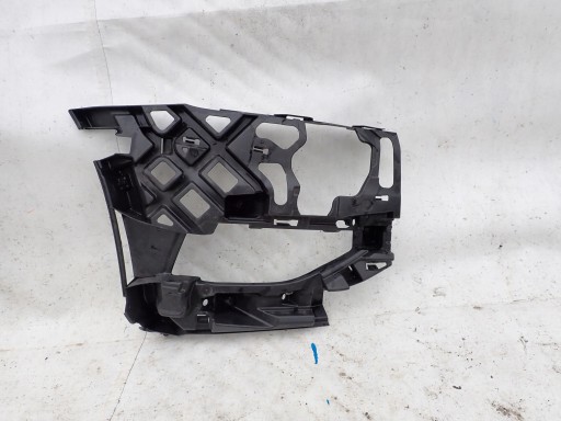 VW GOLF 7 VII 5G LIFT 16- bumper bracket right