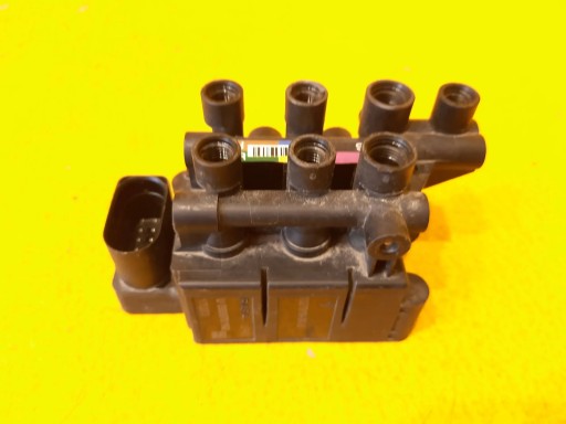 1027919 00 - Розподільник струму Tesla Model X S 1027919-00-B