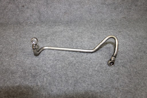 BMW G30 G31 G11 G05 G06 G07 M50D B57D30C oil line tube 8589091