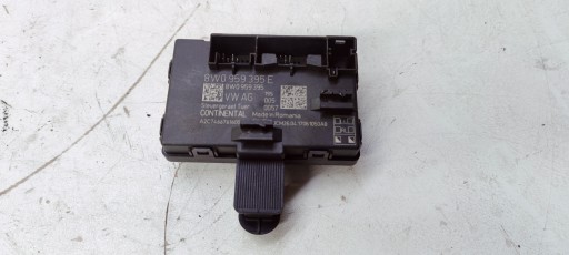 Модуль управління задніми дверима AUDI A4 B9 8W0959395E
