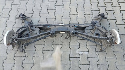 MINI F56 Suspension Arrière Renfort pare choc Bras Moyeu support broche 6851559 6895885 6851575