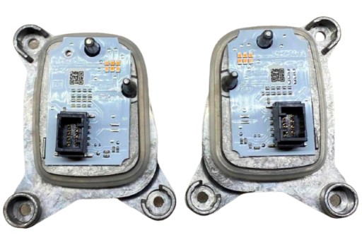 63117493232 - BMW 4 F32 M4 F80 F33 сигнал поворота ADAPTIVE LED