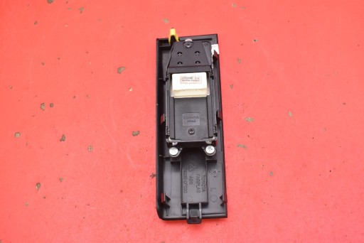 control panel of the window EU 74232-0F020 TOYOTA COROLLA VERSO 2 II LIFT 07-09