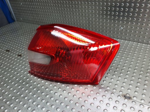 light right rear part W KAROSERIE 8V41-13404-AH FORD KUGA MK1 EUROPA