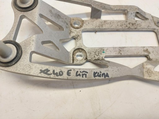 VOLVO XC40 LIFT Halter kompresora klimaanlage