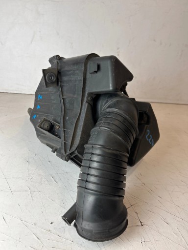 air filter housing Audi A8 D3 lift 6.0 W12