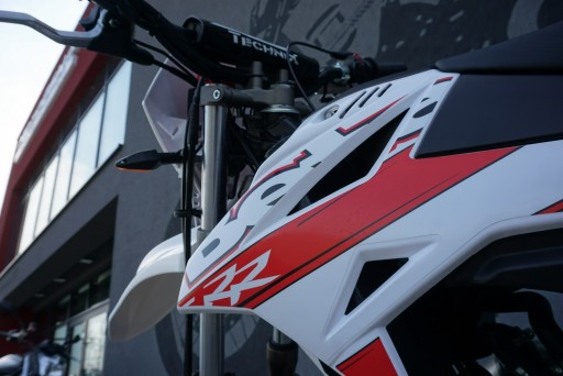 OBE003 - Beta RR 50 наклейки шпон 2013-20 різних кольорів